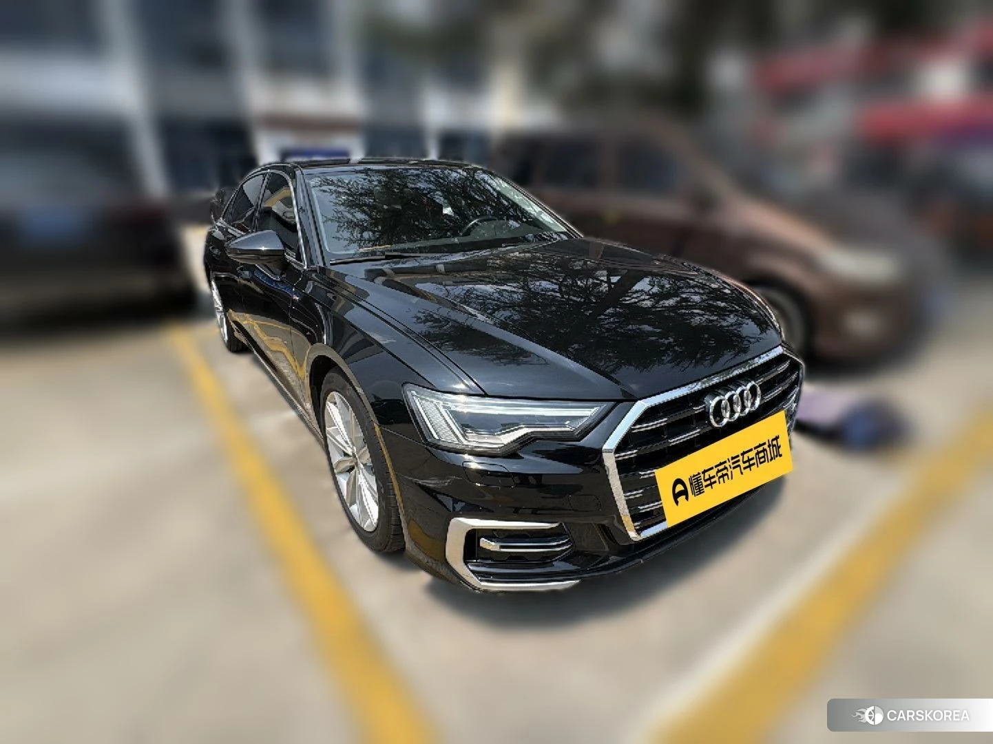 Audi A6L id 4420135 из Китая 10