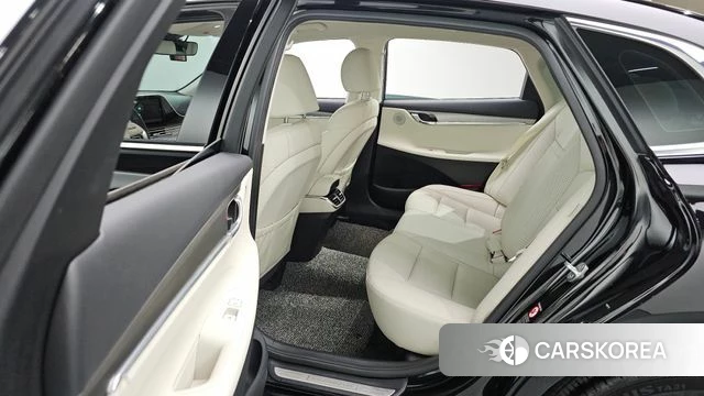 Hyundai The New Grandeur IG id 3923325 из Кореи 10