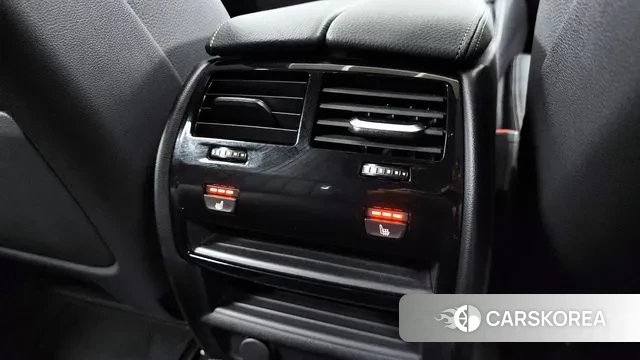 BMW 5 Series (G30) id 2959103 из Кореи 10