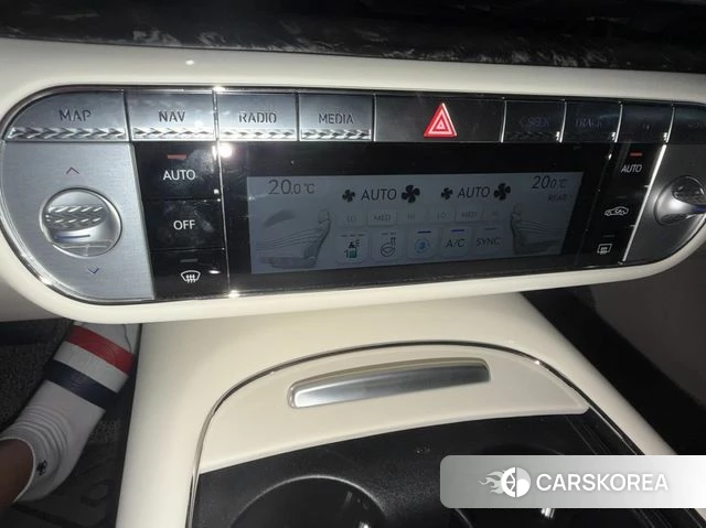 Genesis G90 (RS4) id 4427883 из Кореи 10