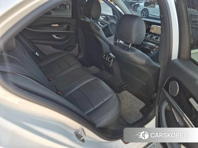 Mercedes-Benz E-Class W213 id 4339289 из Кореи 10