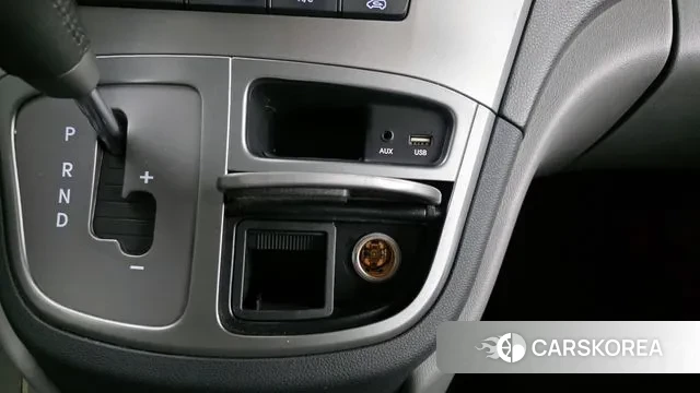 Hyundai The New Grand Starex id 3563083 из Кореи 10