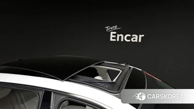 Hyundai Grandeur Hybrid (GN7) id 3022018 из Кореи 10