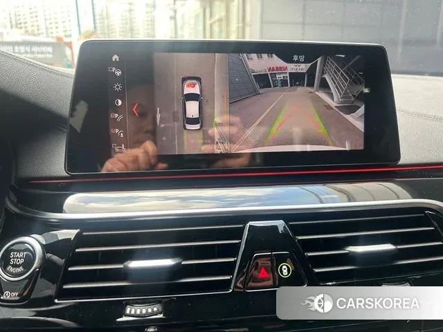 BMW 5 Series (G30) id 3742469 из Кореи 10