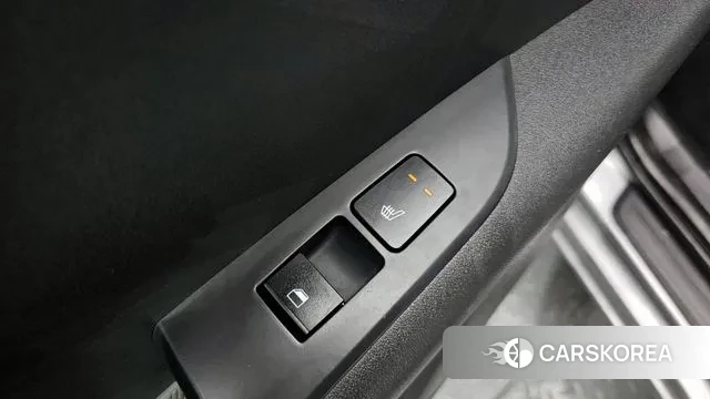 Kia Di Ol Nu Niro id 3659568 из Кореи 10