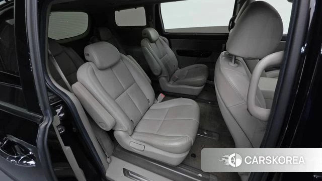 Kia The New Carnival id 3885682 из Кореи 10