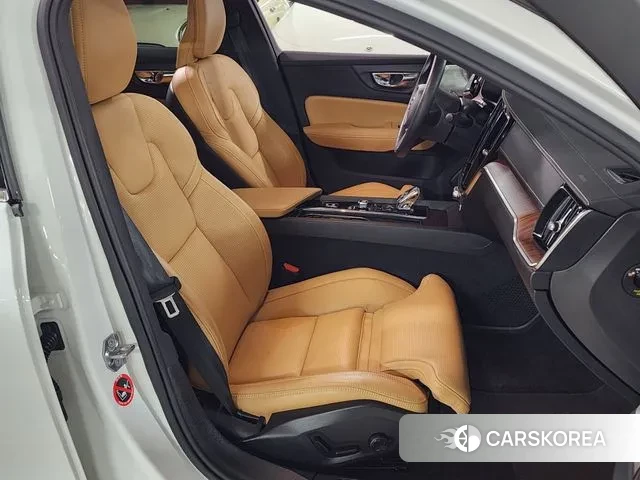 Volvo S60 3rd generation id 3514136 из Кореи 10