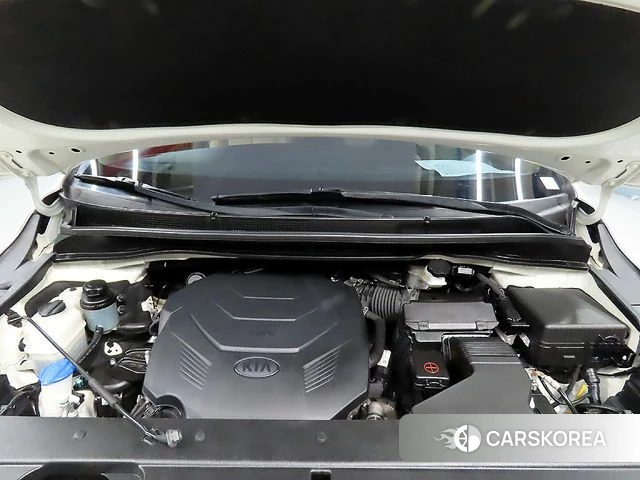 Kia The New Carnival id 4746847 из Кореи 10