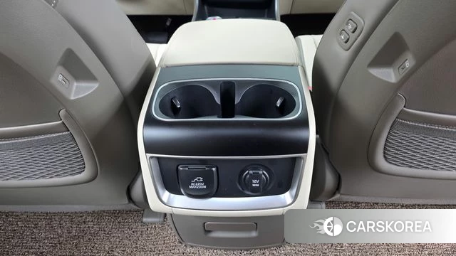 Kia The New Carnival 4th Generation id 4612762 из Кореи 10
