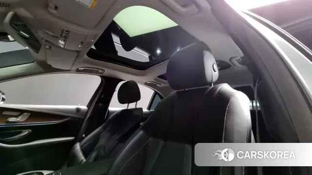 Mercedes-Benz E-Class W213 id 3509716 из Кореи 10