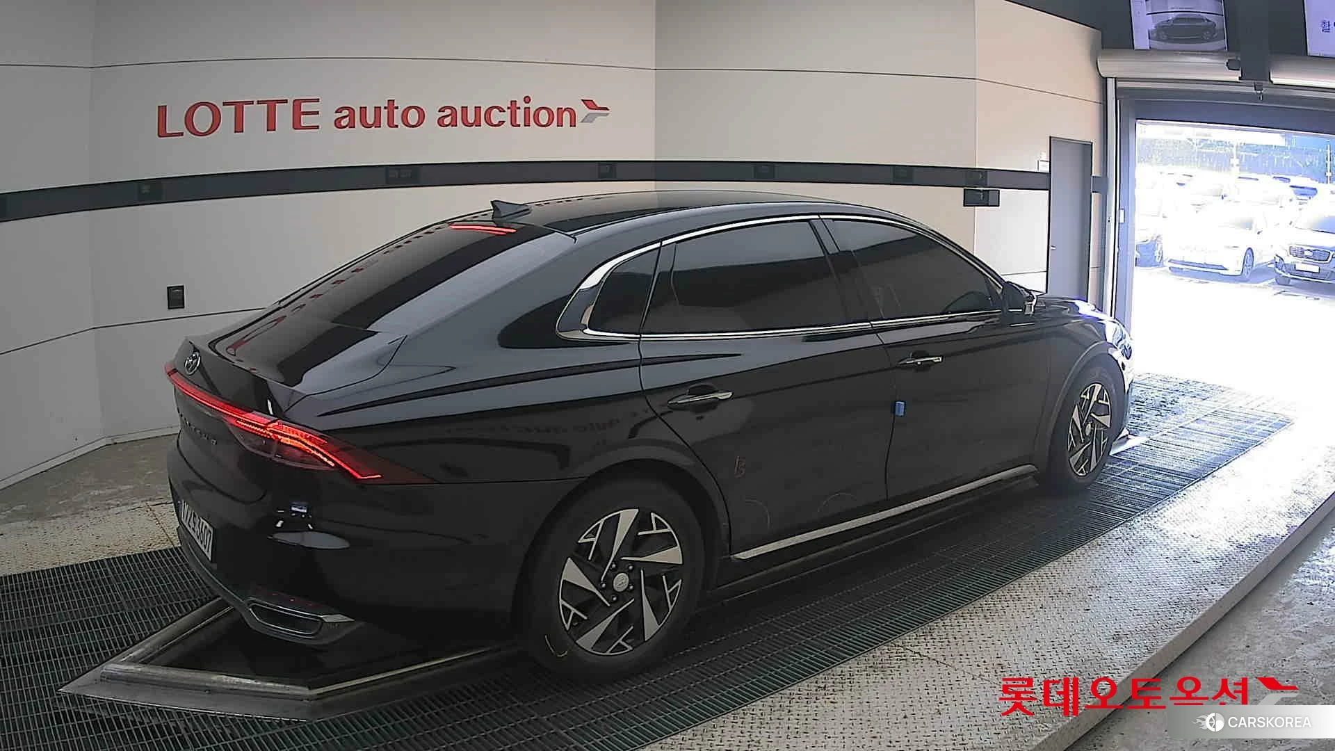 Hyundai Grandeur Hybrid id 4674145 из Кореи 10