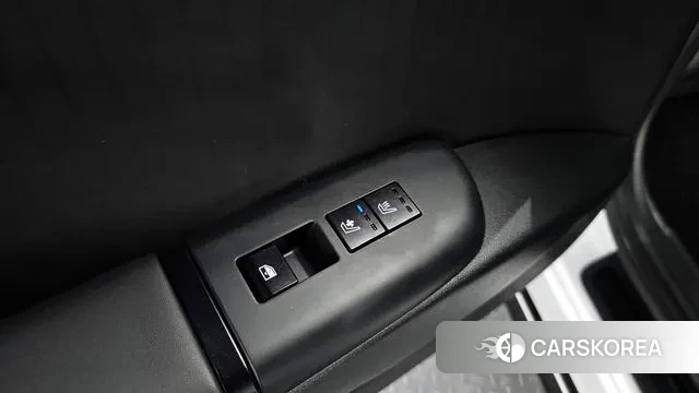 Hyundai Grandeur (GN7) id 3394345 из Кореи 10