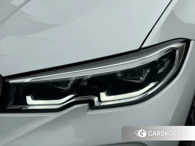 BMW 3 series id 4238676 из Китая 10