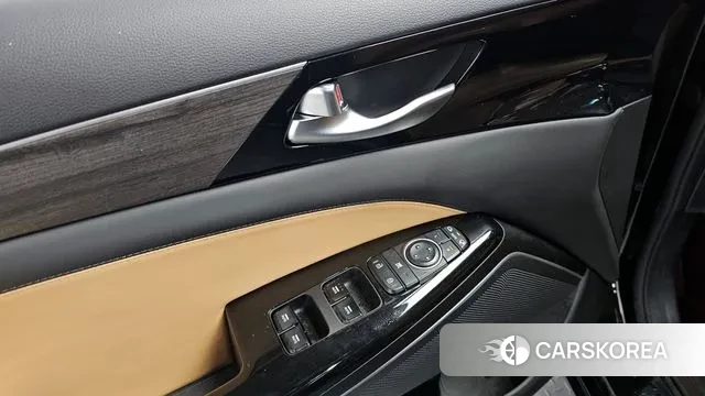 Kia K7 Premier id 3676599 из Кореи 10