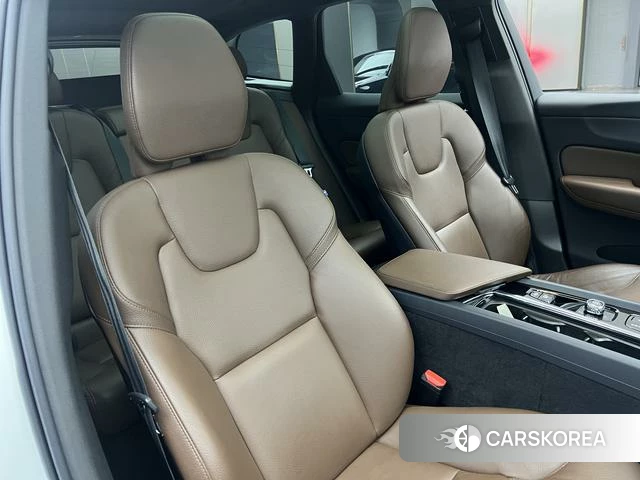 Volvo XC60 id 4209115 из Китая 10