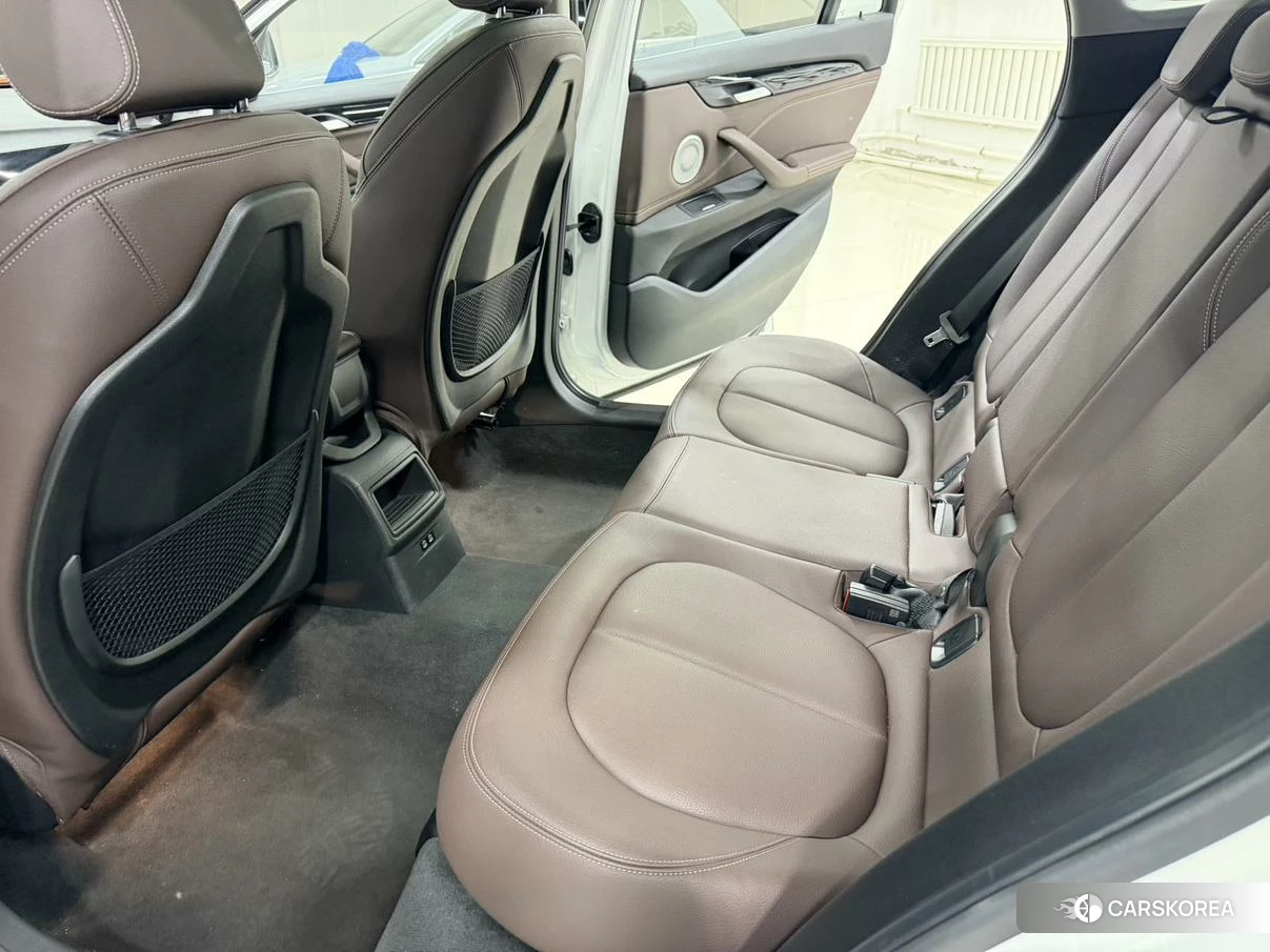 BMW X1 id 4426449 из Китая 10