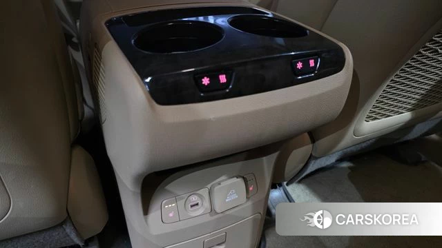 Kia The New Carnival id 4900475 из Кореи 10
