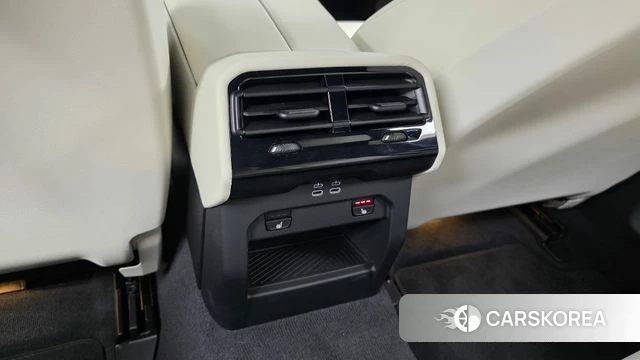 BMW 5 Series (G60) id 4639826 из Кореи 10