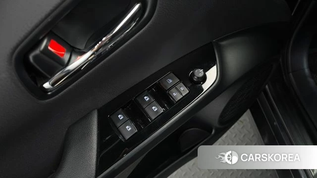 Toyota Prius 4th Generation id 4325667 из Кореи 10
