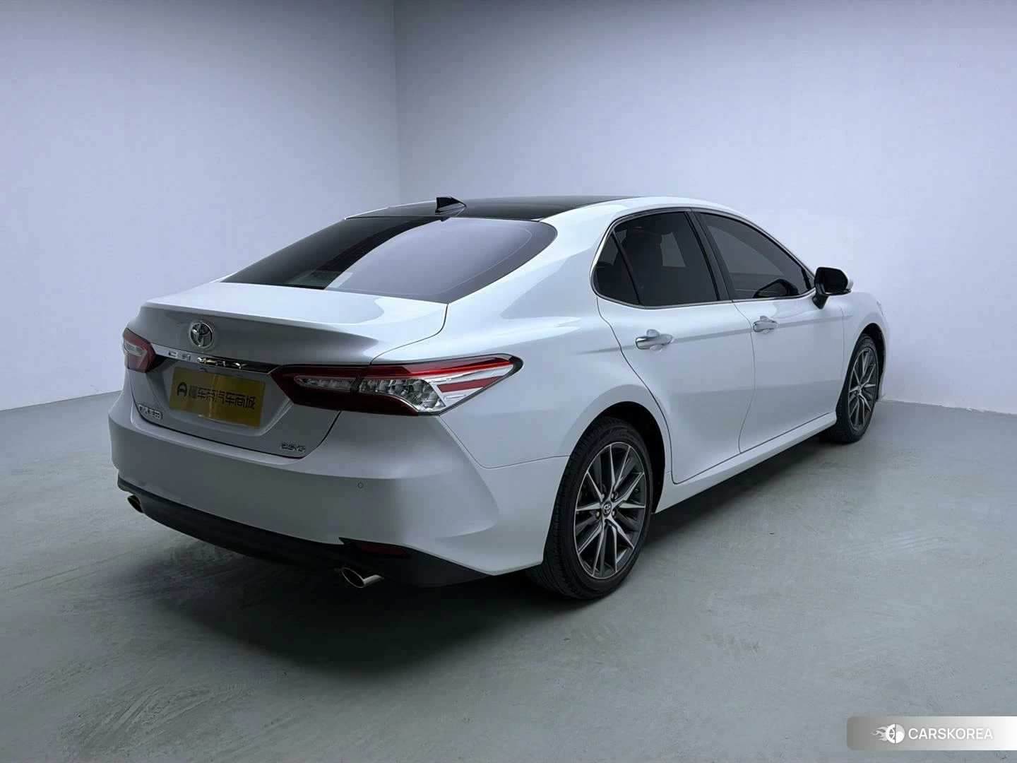 Toyota Camry id 4504967 из Китая 10