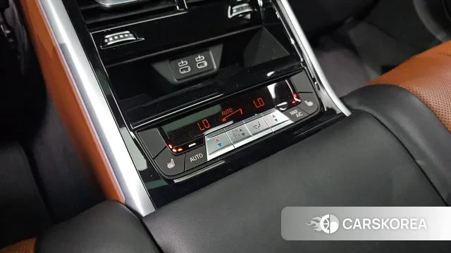 BMW 8 Series (G15) id 2930586 из Кореи 10