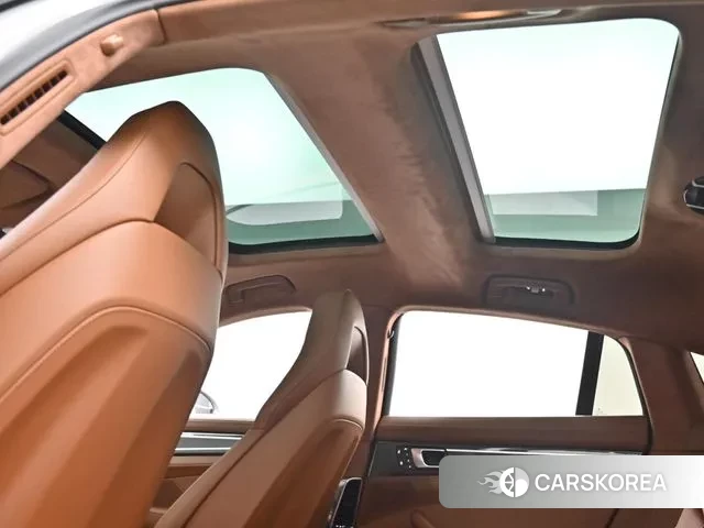 Porsche Panamera (971) id 2973282 из Кореи 10