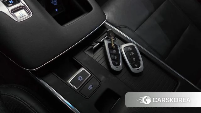 Hyundai The New Grandeur IG Hybrid id 4370780 из Кореи 10