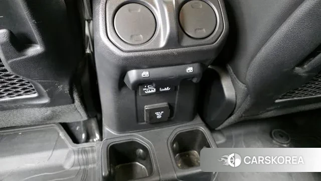 Jeep Gladiator (JT) id 3509248 из Кореи 10