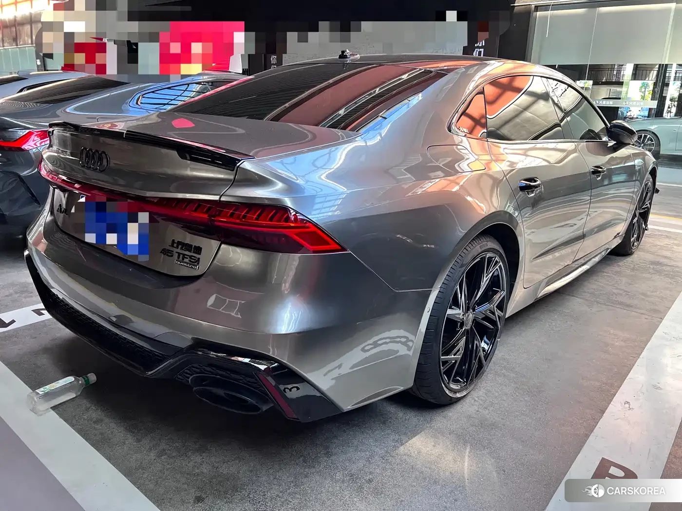 Audi A7L id 4577618 из Китая 10