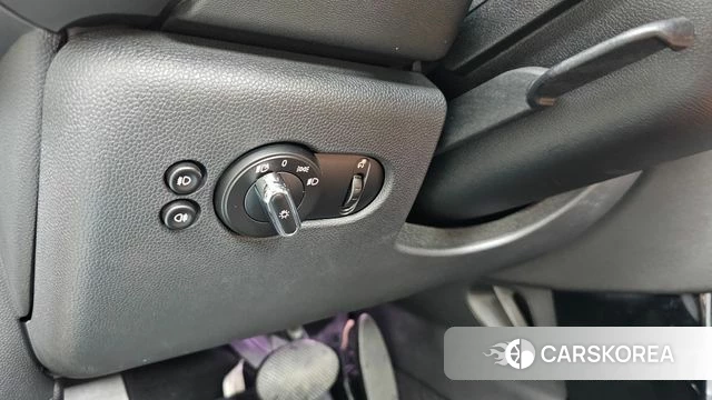 Mini Cooper S Convertible id 4658405 из Кореи 10