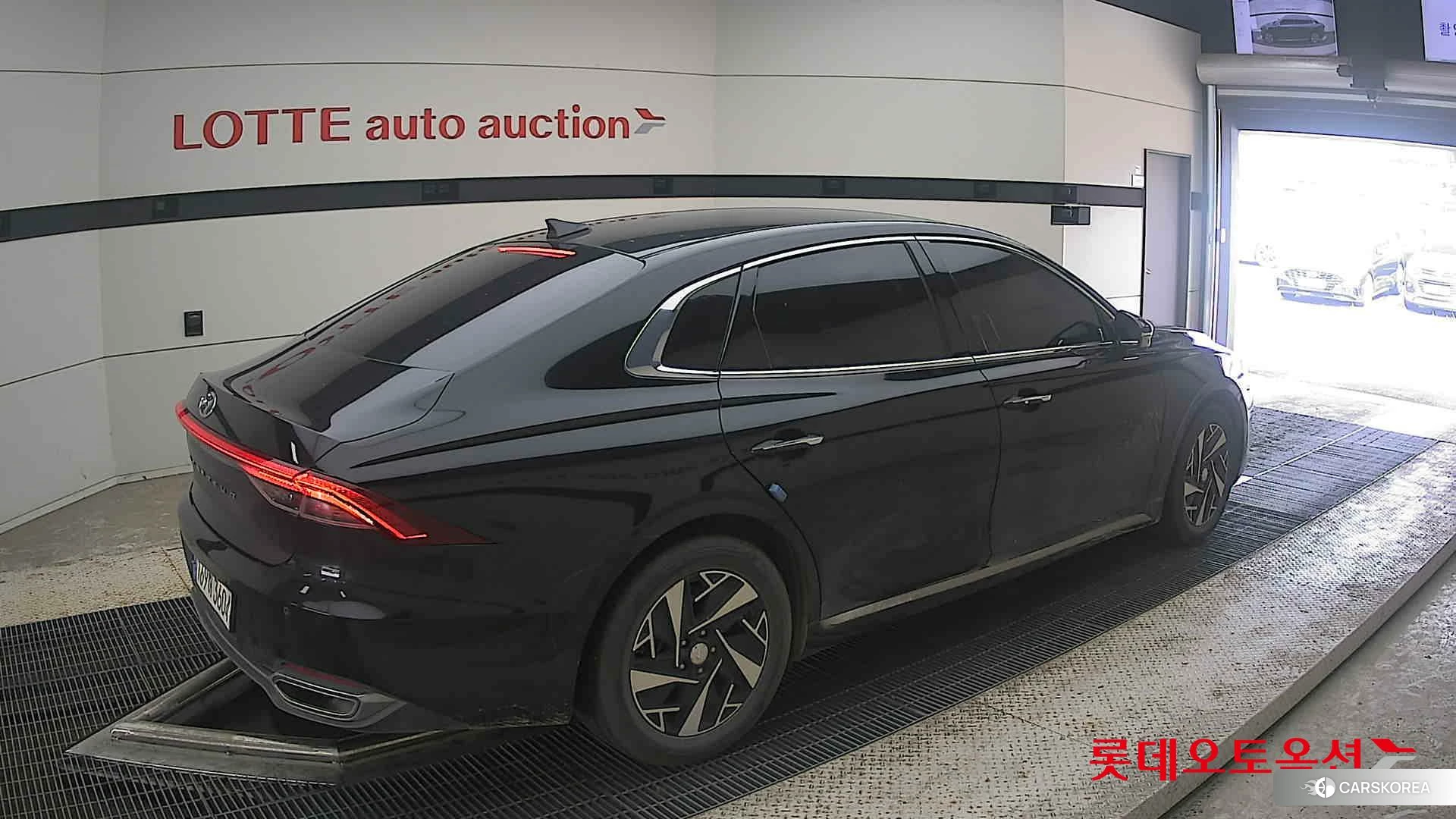 Hyundai Grandeur Hybrid id 4498376 из Кореи 10