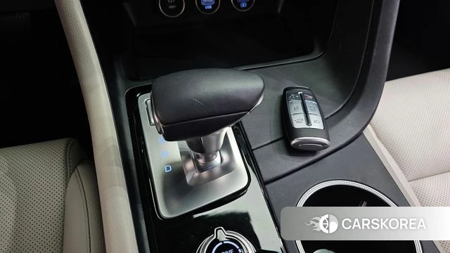 Genesis The New G70 id 4585891 из Кореи 10