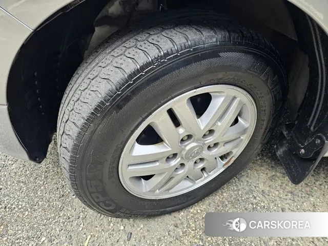 Hyundai The New Grand Starex id 3235924 из Кореи 10