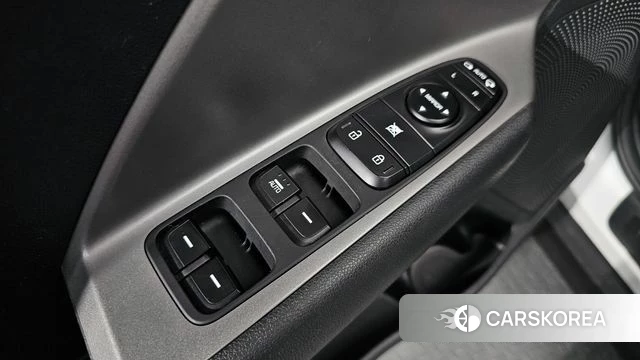 Kia Niro Plus id 4608621 из Кореи 10