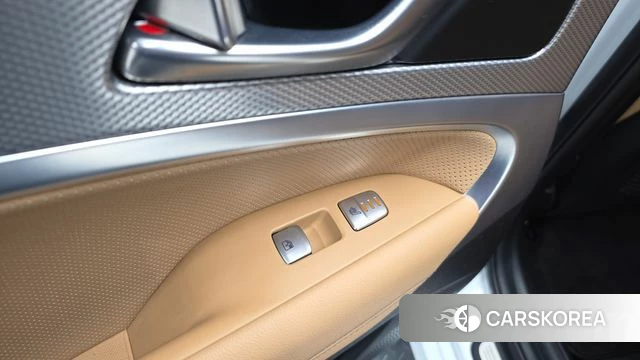 Genesis The New G70 id 3954648 из Кореи 10