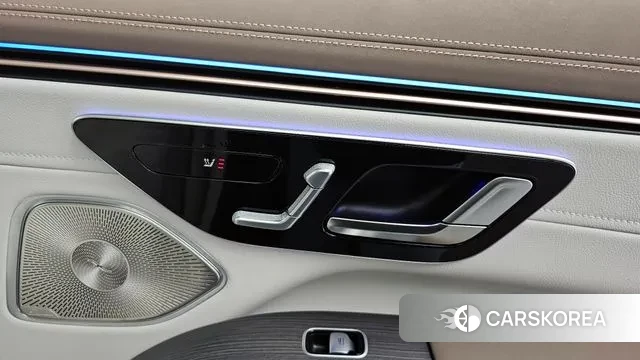 Mercedes-Benz EQS SUV X296 id 3684900 из Кореи 10