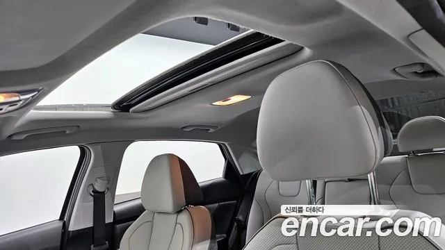 Hyundai Avante Hybrid (CN7) id 2199842 из Кореи 10