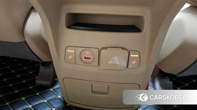 Kia The New Carnival id 4339717 из Кореи 10