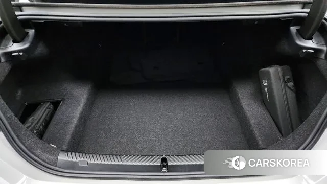 BMW 5 Series (G60) id 3619845 из Кореи 10