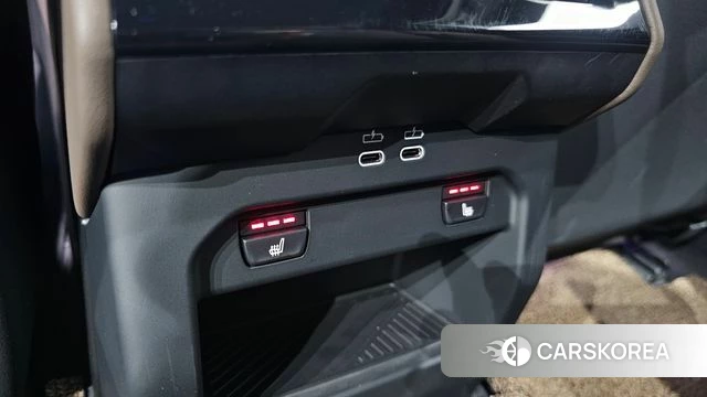 BMW 5 Series (G60) id 4185589 из Кореи 10