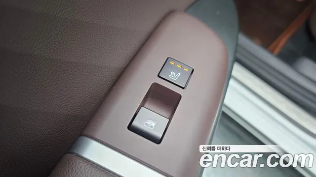 Hyundai Grandeur (GN7) id 2678987 из Кореи 10