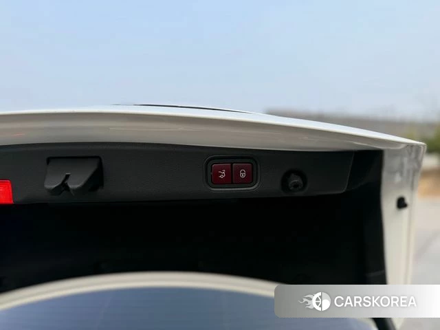 Mercedes-Benz E-Class W213 id 3792470 из Кореи 10