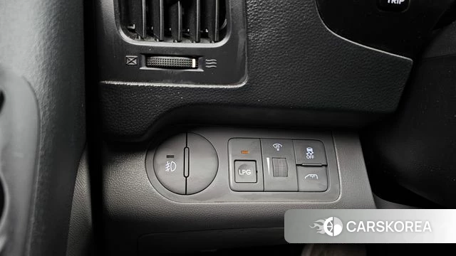 Hyundai The New Grand Starex id 4445916 из Кореи 10