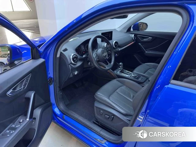 Audi Q2L id 4392117 из Китая 10