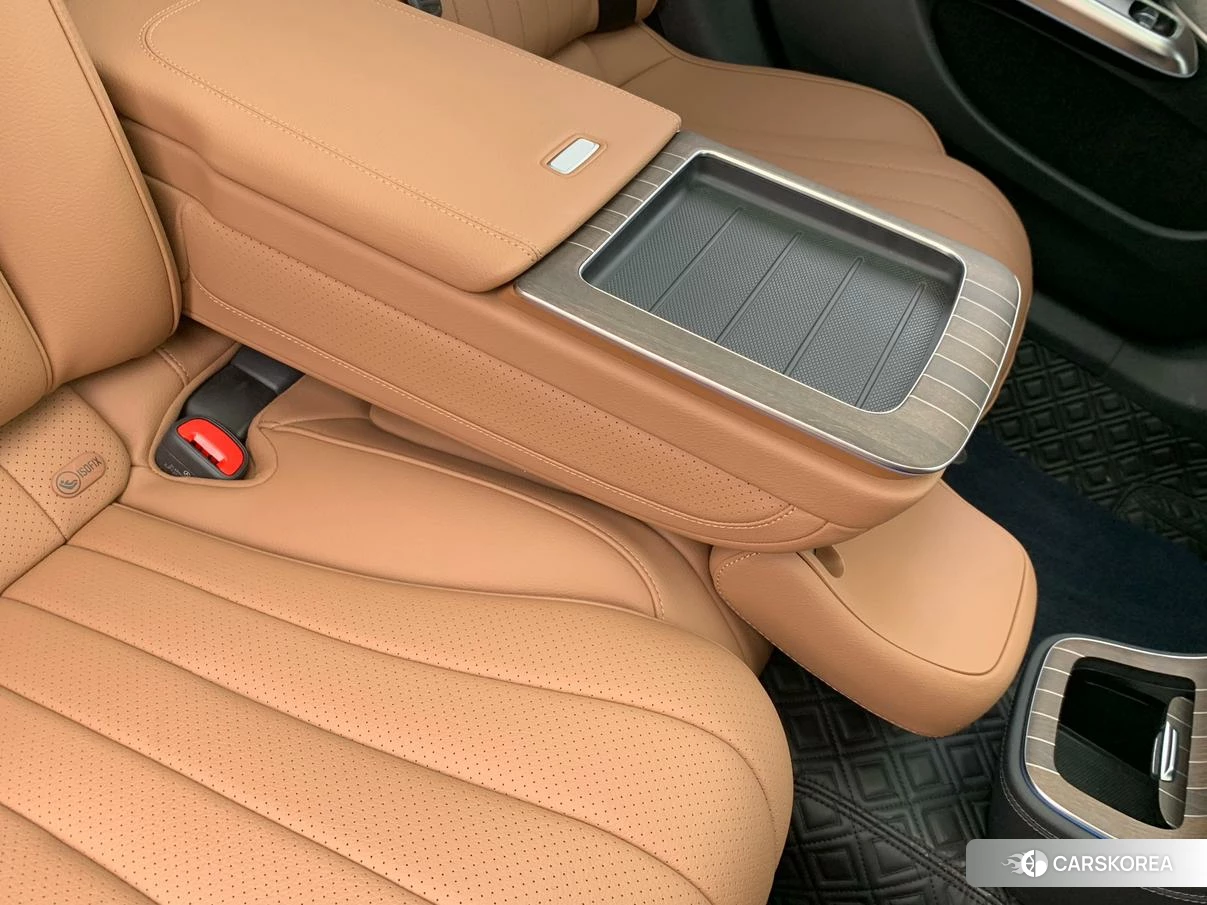 Mercedes-Benz E-Class id 4479543 из Китая 10