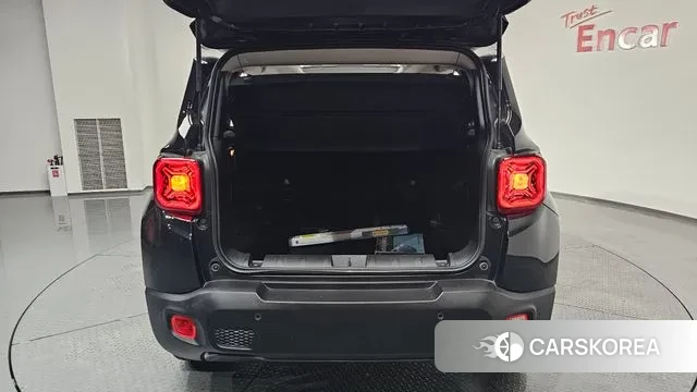 Jeep Renegade id 3504563 из Кореи 10