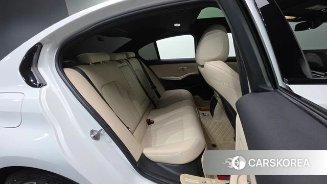 BMW 3 Series (G20) id 3799035 из Кореи 10