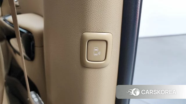 Kia The New Carnival id 3796210 из Кореи 10