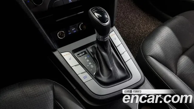 Hyundai Avante AD id 2623657 из Кореи 10