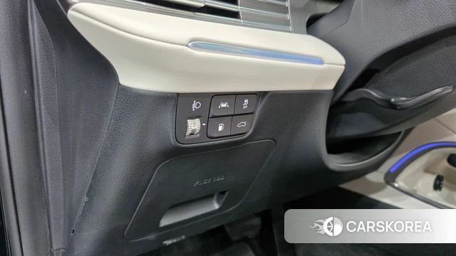 Hyundai The New Grandeur IG Hybrid id 4592321 из Кореи 10